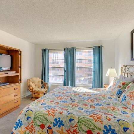 Central Cocoa Beach Condo With View, Steps To Beach! Екстер'єр фото