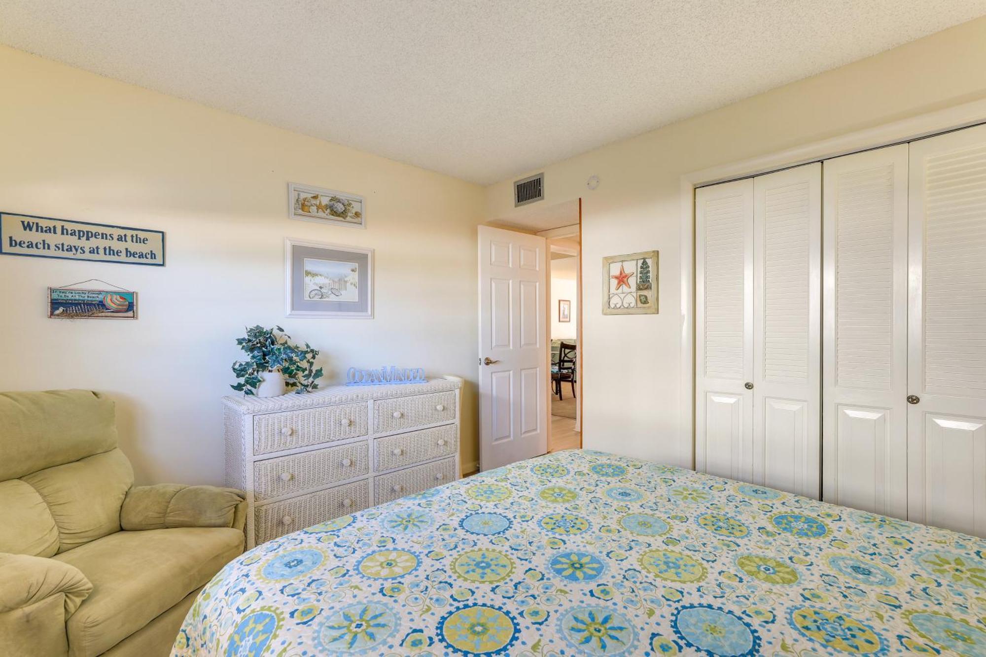 Central Cocoa Beach Condo With View, Steps To Beach! Екстер'єр фото