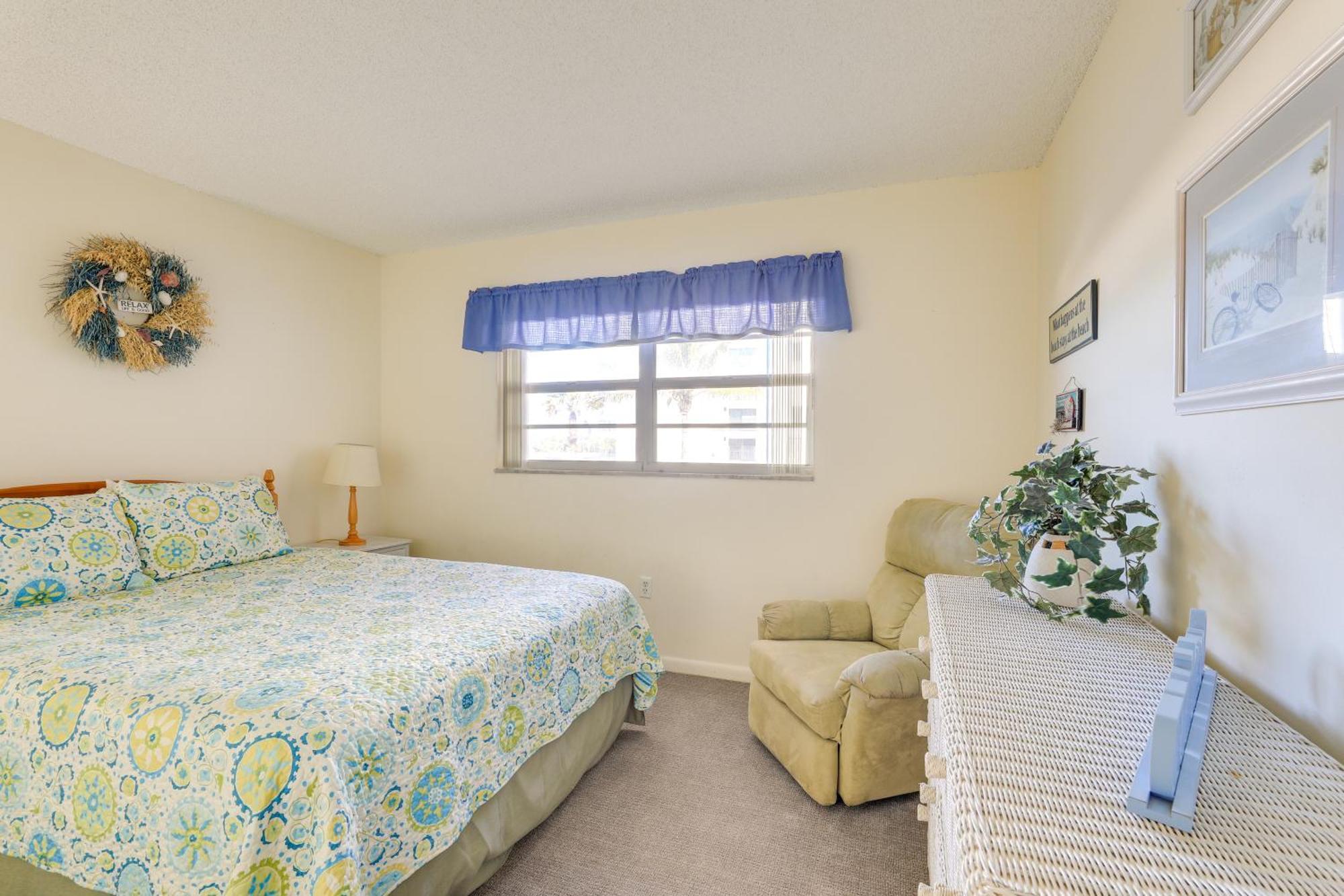 Central Cocoa Beach Condo With View, Steps To Beach! Екстер'єр фото